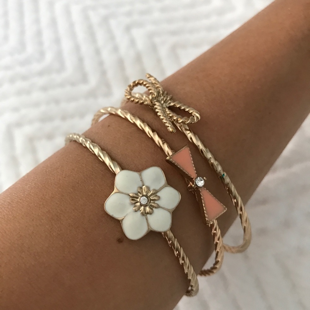 Infinity Bracelet - Picture 2 of 7